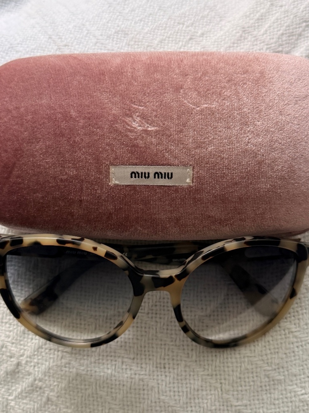 Miu Miu Black Grey Tortoiseshell Sunglasses With Case #77